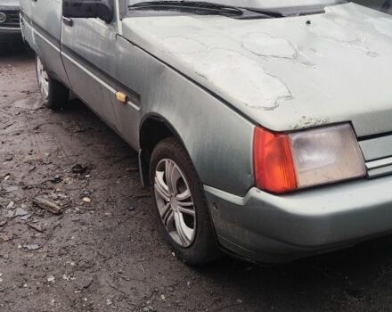 Зеленый ЗАЗ 1103 Славута, объемом двигателя 1.2 л и пробегом 200 тыс. км за 900 $, фото 1 на Automoto.ua