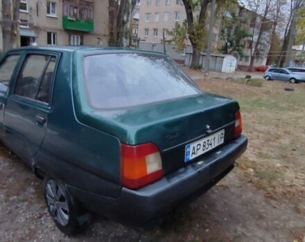 Зеленый ЗАЗ 1103 Славута, объемом двигателя 1.1 л и пробегом 200 тыс. км за 668 $, фото 2 на Automoto.ua