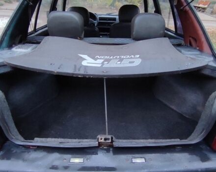 Зеленый ЗАЗ 1103 Славута, объемом двигателя 1.1 л и пробегом 200 тыс. км за 668 $, фото 4 на Automoto.ua