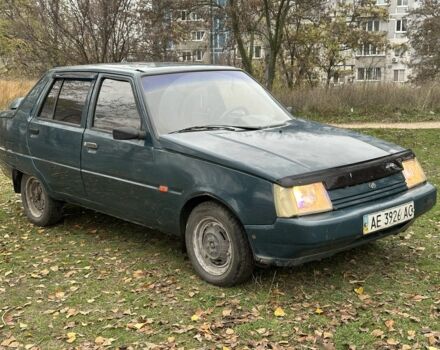 Зеленый ЗАЗ 1103 Славута, объемом двигателя 1.3 л и пробегом 150 тыс. км за 800 $, фото 7 на Automoto.ua