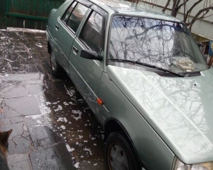 Зелений ЗАЗ 1103 Славута, об'ємом двигуна 1.2 л та пробігом 1 тис. км за 500 $, фото 3 на Automoto.ua