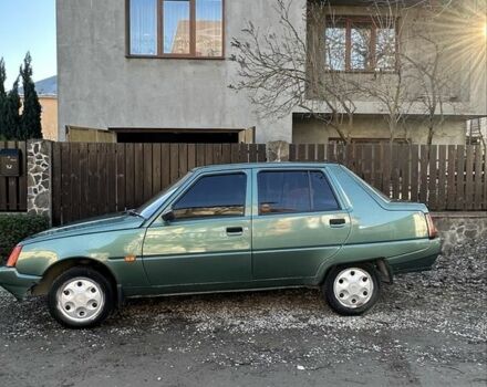 Зеленый ЗАЗ 1103 Славута, объемом двигателя 1.3 л и пробегом 84 тыс. км за 1199 $, фото 5 на Automoto.ua