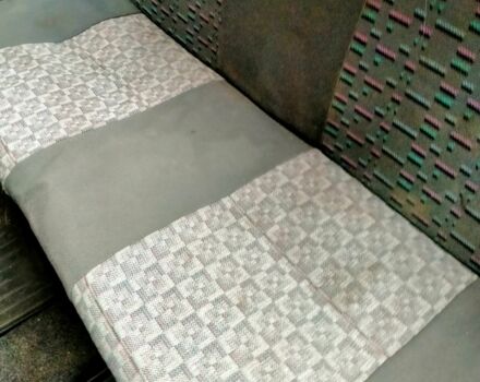 Зеленый ЗАЗ 1103 Славута, объемом двигателя 1 л и пробегом 150 тыс. км за 357 $, фото 6 на Automoto.ua