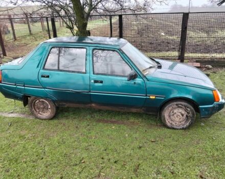 Зеленый ЗАЗ 1103 Славута, объемом двигателя 1.2 л и пробегом 85 тыс. км за 356 $, фото 3 на Automoto.ua