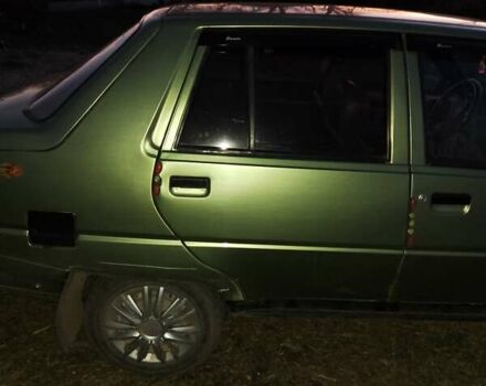 Зеленый ЗАЗ 1103 Славута, объемом двигателя 1.2 л и пробегом 250 тыс. км за 900 $, фото 2 на Automoto.ua