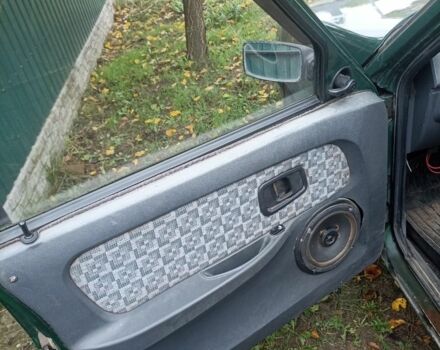 Зеленый ЗАЗ 1103 Славута, объемом двигателя 1.2 л и пробегом 130 тыс. км за 900 $, фото 7 на Automoto.ua