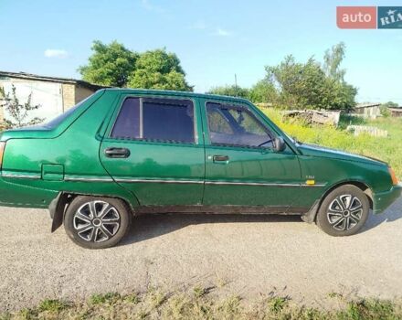 Зеленый ЗАЗ 1103 Славута, объемом двигателя 1.3 л и пробегом 56 тыс. км за 1500 $, фото 2 на Automoto.ua
