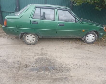 Зеленый ЗАЗ 1103 Славута, объемом двигателя 1.2 л и пробегом 130 тыс. км за 900 $, фото 4 на Automoto.ua