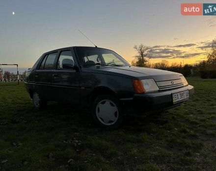 ЗАЗ 1103 Славута 2004 в Кропивницком (Кировограде) на Automoto.ua Зеленый ЗАЗ 1103 Славута, объемом двигателя 1.3 л и пробегом 90 тыс. км за 1250 $, фото 4 на Automoto.ua