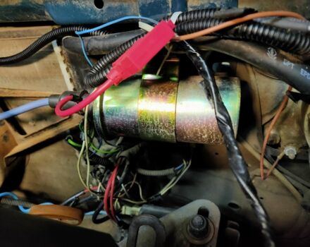 Зеленый ЗАЗ 1103 Славута, объемом двигателя 1.2 л и пробегом 220 тыс. км за 850 $, фото 15 на Automoto.ua