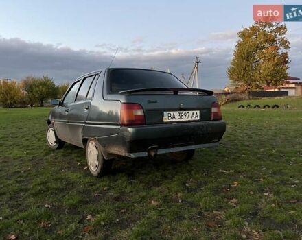 ЗАЗ 1103 Славута 2004 в Кропивницком (Кировограде) на Automoto.ua Зеленый ЗАЗ 1103 Славута, объемом двигателя 1.3 л и пробегом 90 тыс. км за 1250 $, фото 3 на Automoto.ua