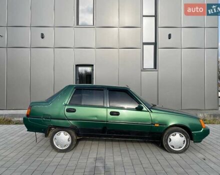 Зеленый ЗАЗ 1103 Славута, объемом двигателя 1.2 л и пробегом 199 тыс. км за 999 $, фото 3 на Automoto.ua