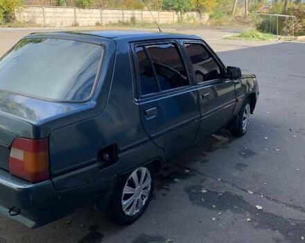 Зеленый ЗАЗ 1103 Славута, объемом двигателя 1.2 л и пробегом 95 тыс. км за 826 $, фото 4 на Automoto.ua