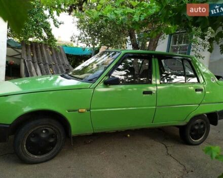 ЗАЗ 1103 Славута 2004 в Желтых Водах на Automoto.ua Зеленый ЗАЗ 1103 Славута, объемом двигателя 1.2 л и пробегом 100 тыс. км за 600 $, фото 8 на Automoto.ua