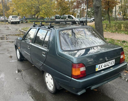 ЗАЗ 1103 Славута 2004 в Киеве на Automoto.ua Зеленый ЗАЗ 1103 Славута, объемом двигателя 1.2 л и пробегом 32 тыс. км за 1780 $, фото 4 на Automoto.ua