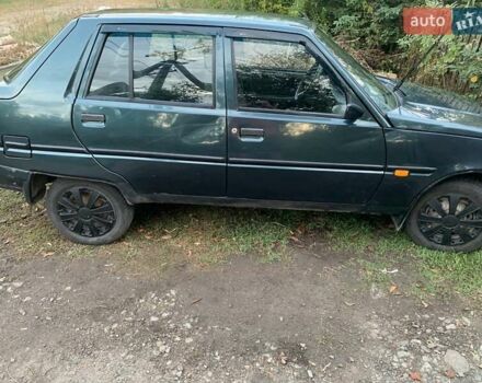 Зеленый ЗАЗ 1103 Славута, объемом двигателя 1.3 л и пробегом 504 тыс. км за 1100 $, фото 1 на Automoto.ua