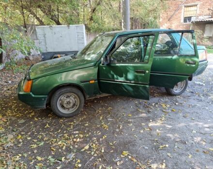 Зеленый ЗАЗ 1103 Славута, объемом двигателя 1.2 л и пробегом 192 тыс. км за 700 $, фото 3 на Automoto.ua