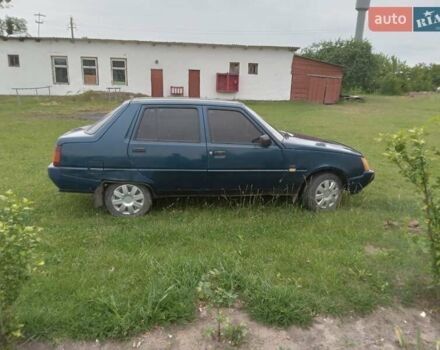 Зеленый ЗАЗ 1103 Славута, объемом двигателя 1.2 л и пробегом 242 тыс. км за 599 $, фото 5 на Automoto.ua