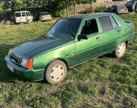 Зеленый ЗАЗ 1103 Славута, объемом двигателя 1.3 л и пробегом 232 тыс. км за 856 $, фото 4 на Automoto.ua