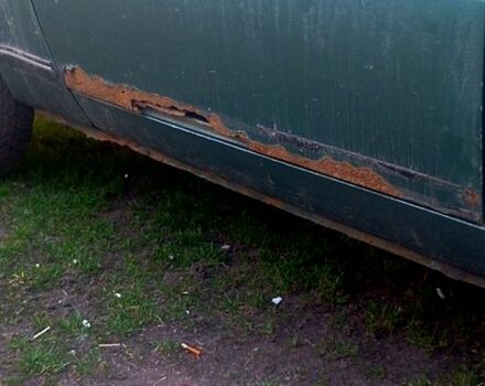 Зеленый ЗАЗ 1103 Славута, объемом двигателя 1.2 л и пробегом 230 тыс. км за 550 $, фото 3 на Automoto.ua