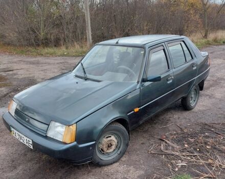 ЗАЗ 1103 Славута 2005 в Пирятине на Automoto.ua Зеленый ЗАЗ 1103 Славута, объемом двигателя 1.2 л и пробегом 150 тыс. км за 649 $, фото 10 на Automoto.ua