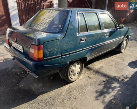 ЗАЗ 1103 Славута 2005 в Белой Церкве на Automoto.ua Зеленый ЗАЗ 1103 Славута, объемом двигателя 1.2 л и пробегом 130 тыс. км за 713 $, фото 6 на Automoto.ua