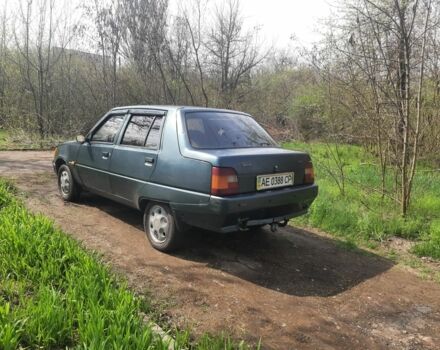 Зелений ЗАЗ 1103 Славута, об'ємом двигуна 1 л та пробігом 110 тис. км за 999 $, фото 1 на Automoto.ua