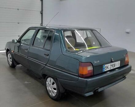 Зелений ЗАЗ 1103 Славута, об'ємом двигуна 1.2 л та пробігом 140 тис. км за 2200 $, фото 2 на Automoto.ua