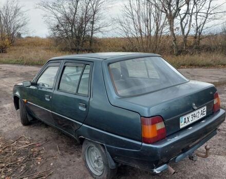 ЗАЗ 1103 Славута 2005 в Пирятине на Automoto.ua Зеленый ЗАЗ 1103 Славута, объемом двигателя 1.2 л и пробегом 150 тыс. км за 649 $, фото 9 на Automoto.ua