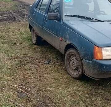 Зеленый ЗАЗ 1103 Славута, объемом двигателя 1.2 л и пробегом 103 тыс. км за 850 $, фото 3 на Automoto.ua