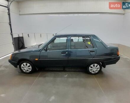 Зелений ЗАЗ 1103 Славута, об'ємом двигуна 1.2 л та пробігом 140 тис. км за 2200 $, фото 1 на Automoto.ua