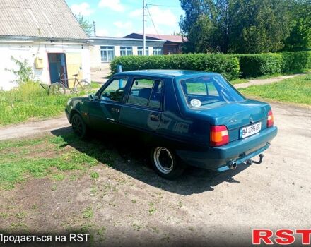 Зеленый ЗАЗ 1103 Славута, объемом двигателя 1.2 л и пробегом 120 тыс. км за 830 $, фото 3 на Automoto.ua