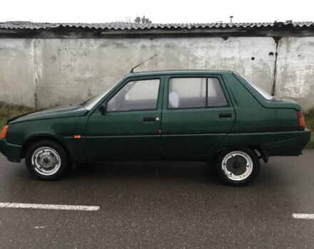 Зелений ЗАЗ 1103 Славута, об'ємом двигуна 1.2 л та пробігом 101 тис. км за 999 $, фото 1 на Automoto.ua