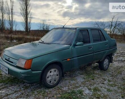 Зеленый ЗАЗ 1103 Славута, объемом двигателя 1.2 л и пробегом 200 тыс. км за 800 $, фото 3 на Automoto.ua