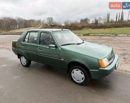 Зеленый ЗАЗ 1103 Славута, объемом двигателя 1.2 л и пробегом 131 тыс. км за 1400 $, фото 3 на Automoto.ua