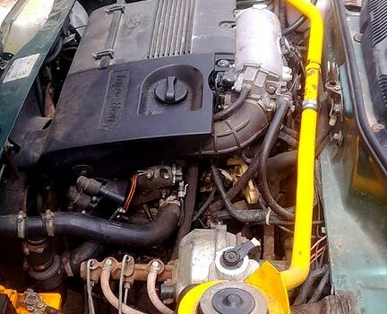 Зелений ЗАЗ 1103 Славута, об'ємом двигуна 1.2 л та пробігом 140 тис. км за 400 $, фото 1 на Automoto.ua