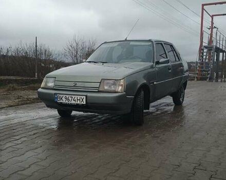 Зеленый ЗАЗ 1103 Славута, объемом двигателя 1.2 л и пробегом 800 тыс. км за 600 $, фото 1 на Automoto.ua