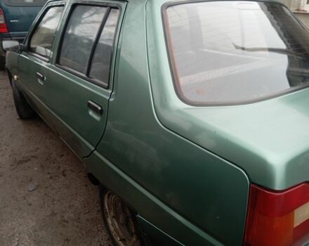 Зелений ЗАЗ 1103 Славута, об'ємом двигуна 0 л та пробігом 200 тис. км за 710 $, фото 4 на Automoto.ua