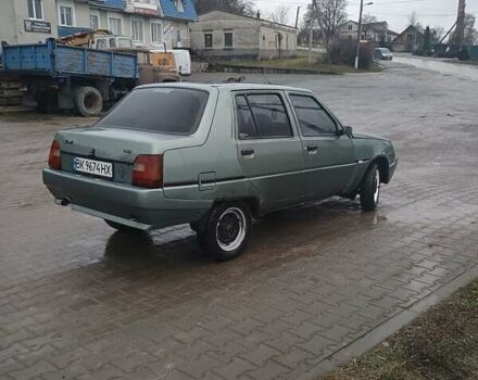 Зеленый ЗАЗ 1103 Славута, объемом двигателя 1.2 л и пробегом 800 тыс. км за 600 $, фото 6 на Automoto.ua