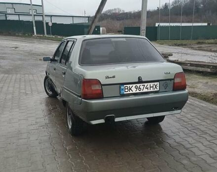 Зеленый ЗАЗ 1103 Славута, объемом двигателя 1.2 л и пробегом 800 тыс. км за 600 $, фото 4 на Automoto.ua