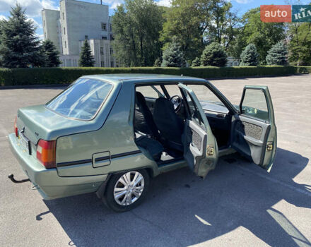 Зелений ЗАЗ 1103 Славута, об'ємом двигуна 1.2 л та пробігом 114 тис. км за 1050 $, фото 6 на Automoto.ua