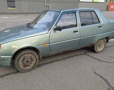 Зелений ЗАЗ 1103 Славута, об'ємом двигуна 1.2 л та пробігом 160 тис. км за 1200 $, фото 3 на Automoto.ua