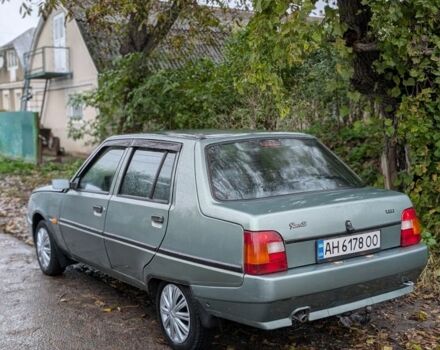 ЗАЗ 1103 Славута 2008 в Ярмолинцы на Automoto.ua Зеленый ЗАЗ 1103 Славута, объемом двигателя 1.3 л и пробегом 39 тыс. км за 1750 $, фото 4 на Automoto.ua