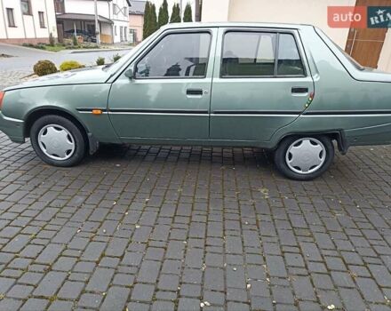 Зеленый ЗАЗ 1103 Славута, объемом двигателя 1.3 л и пробегом 200 тыс. км за 1600 $, фото 2 на Automoto.ua