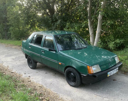 Зелений ЗАЗ 1103 Славута, об'ємом двигуна 1.3 л та пробігом 160 тис. км за 700 $, фото 3 на Automoto.ua