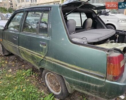 ЗАЗ 1103 Славута 2010 в Киеве на Automoto.ua Зеленый ЗАЗ 1103 Славута, объемом двигателя 1.3 л и пробегом 62 тыс. км за 1700 $, фото 7 на Automoto.ua