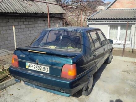 ЗАЗ 1103 Славута 2000 у Запоріжжя на Automoto.ua Зелений ЗАЗ 1103 Славута, об'ємом двигуна 1.2 л та пробігом 50 тис. км за 636 $, фото 1 на Automoto.ua