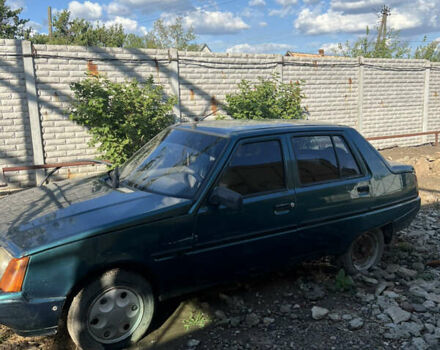 Зеленый ЗАЗ 1103 Славута, объемом двигателя 0 л и пробегом 321 тыс. км за 800 $, фото 1 на Automoto.ua