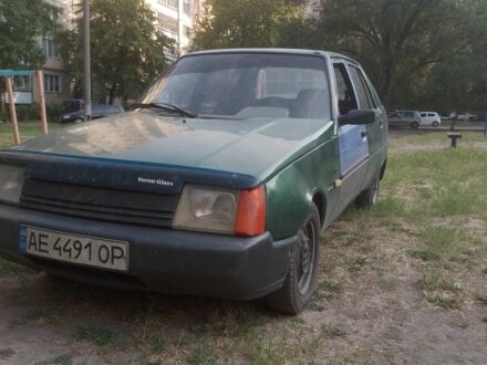 ЗАЗ 1103 Славута 2002 у Кам'янське (Дніпродзержинськ) на Automoto.ua Зелений ЗАЗ 1103 Славута, об'ємом двигуна 1.2 л та пробігом 200 тис. км за 484 $, фото 1 на Automoto.ua