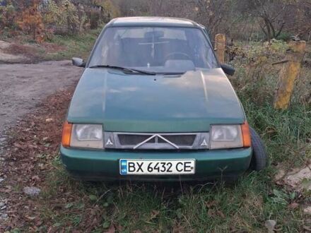ЗАЗ 1103 Славута 2003 в Хмельницком на Automoto.ua Зеленый ЗАЗ 1103 Славута, объемом двигателя 1.2 л и пробегом 250 тыс. км за 300 $, фото 1 на Automoto.ua